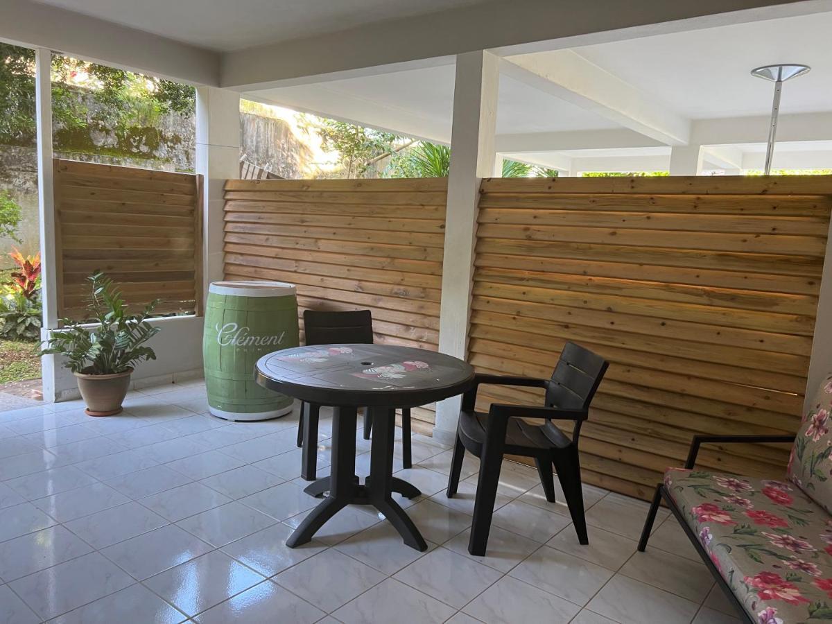 Studio Cosy Avec Piscine Saint-Joseph Εξωτερικό φωτογραφία